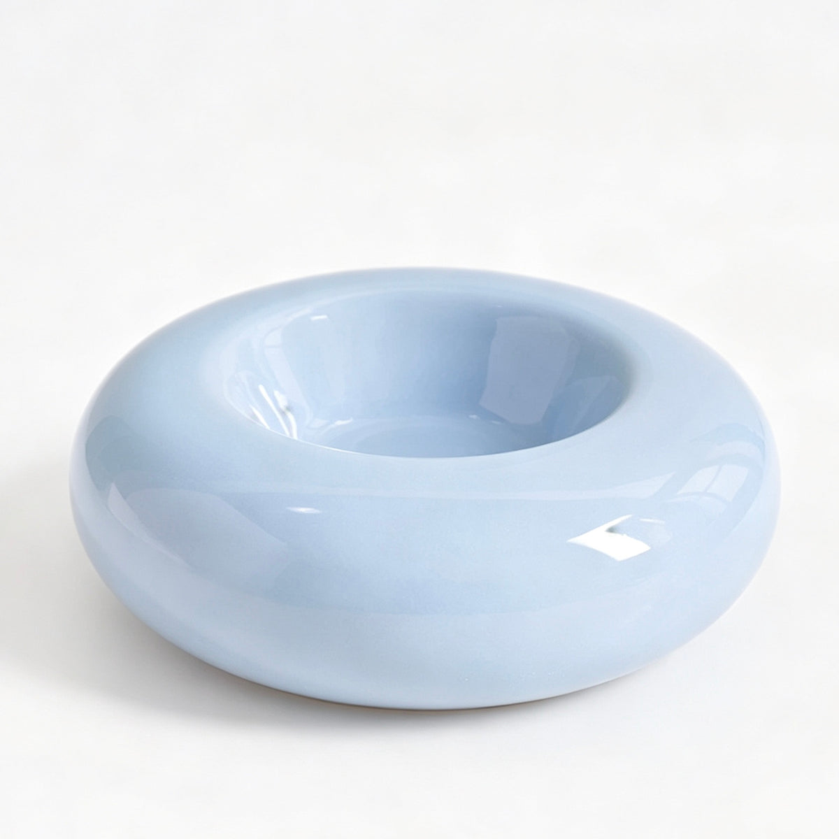 Ceramic Bagel Bowl for Cats, Wide Rim Whisker-Friendly Cat Bowl
