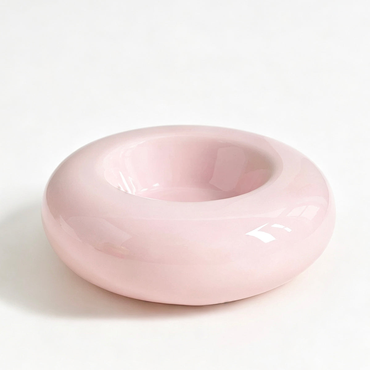 Ceramic Bagel Bowl for Cats, Wide Rim Whisker-Friendly Cat Bowl