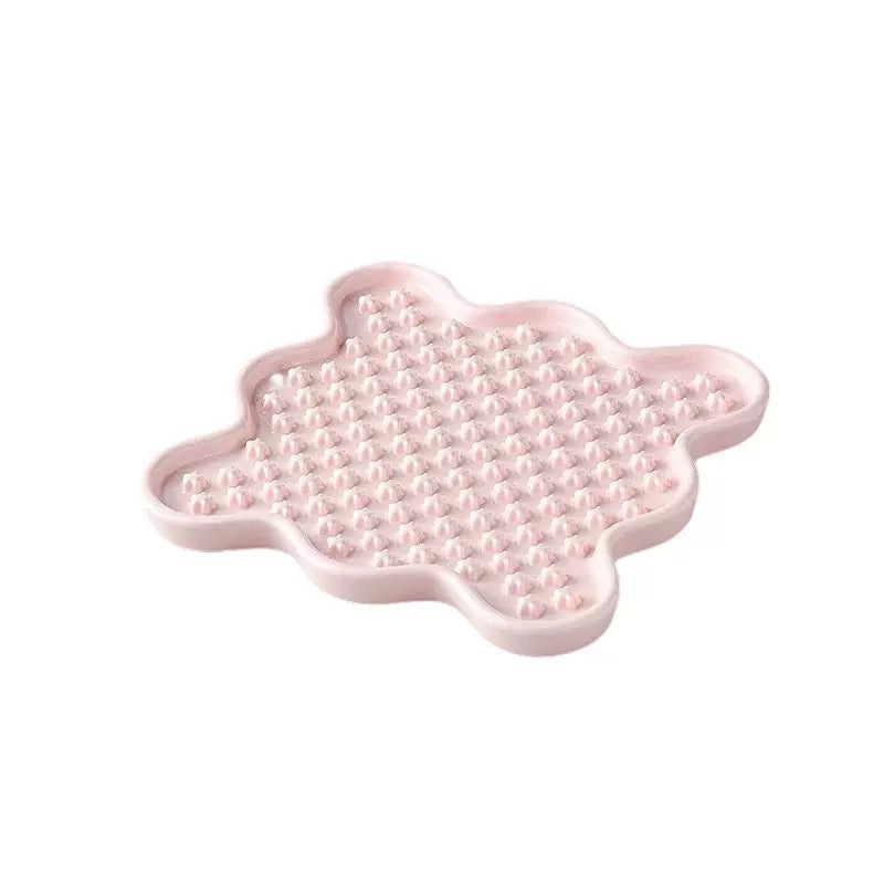 Ceramic Star Slow Feeder for Cats & Small Dogs