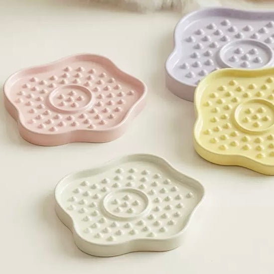 Ceramic Flower Slow Feeder for Cats & Small Dogs
