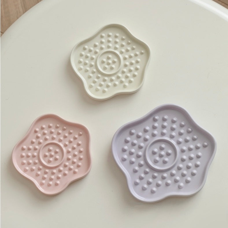 Ceramic Flower Slow Feeder for Cats & Small Dogs