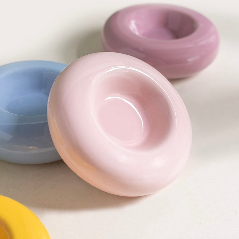 Ceramic Bagel Bowl for Cats, Wide Rim Whisker-Friendly Cat Bowl