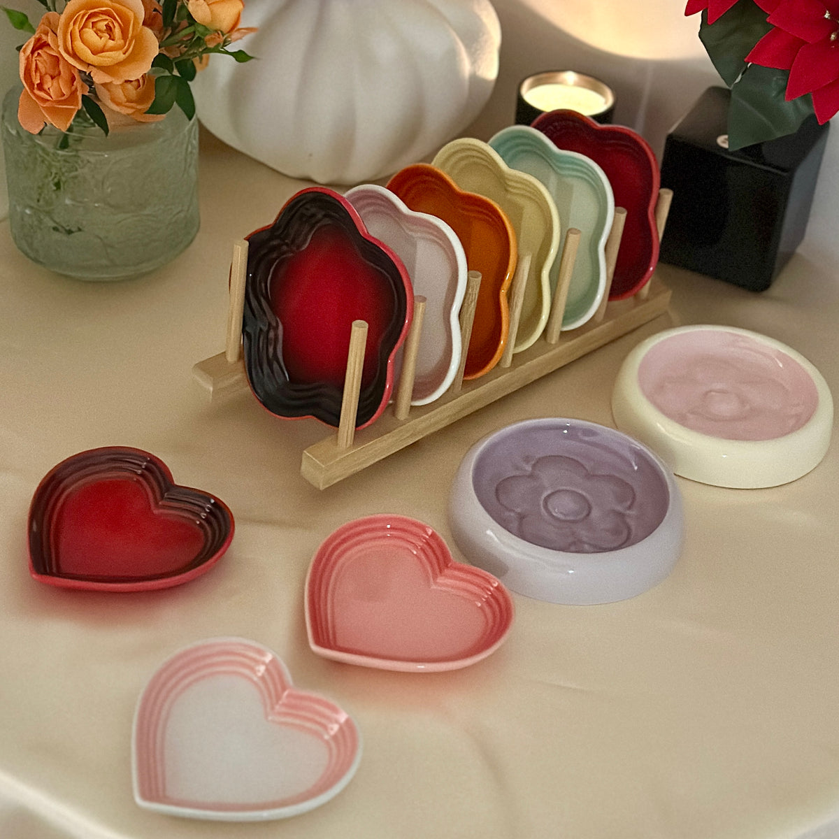 Ceramic Flower Plates & Stands, Feeding Plates for Cats